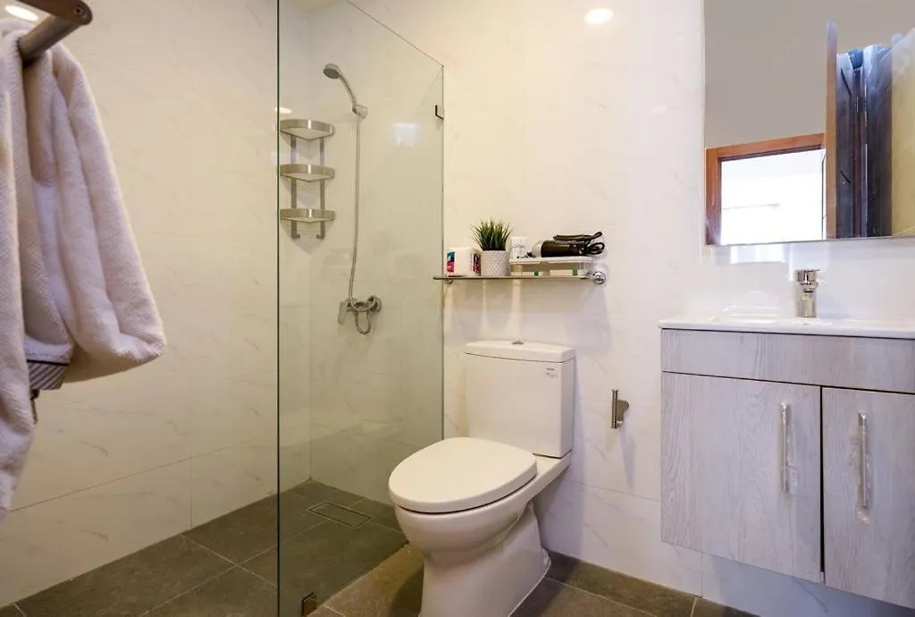 Escape Apartments, Balcony, Pool & Gym In La Julia Santo Domingo República Dominicana