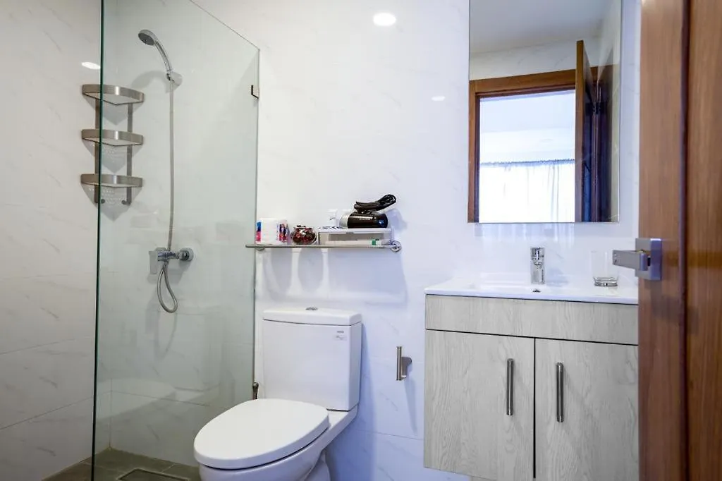 Escape Apartments, Balcony, Pool & Gym In La Julia Σάντο Ντομίγκο