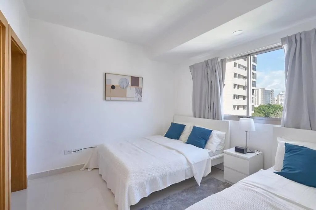 Escape Apartments, Balcony, Pool & Gym In La Julia Santo Domingo 0*,