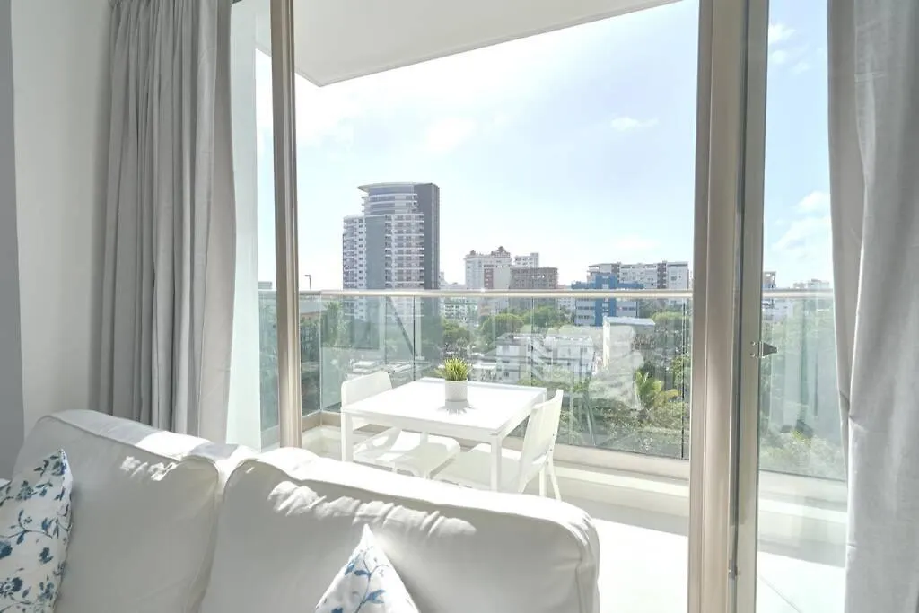 Escape Apartments, Balcony, Pool & Gym In La Julia Santo Domingo Apartamento